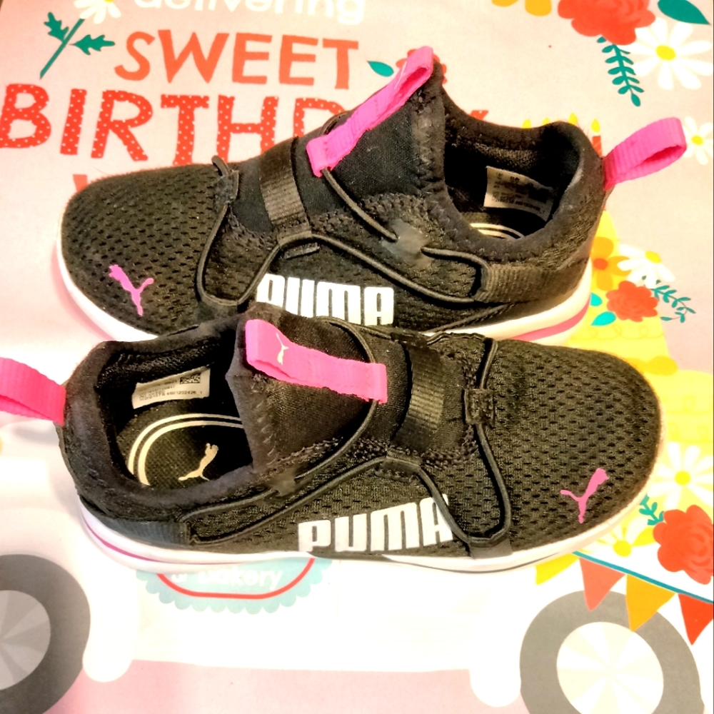 PUMA girls sz10c shoes